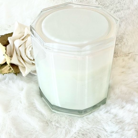 New with tag SCENTWORX DANDELION DAYDREAM SCENTED CANDLE w/ESSENTIAL OILS 14.5oz - Picture 3 of 5